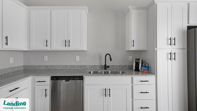 Foto del edificio - 1763 Slaughter Rd