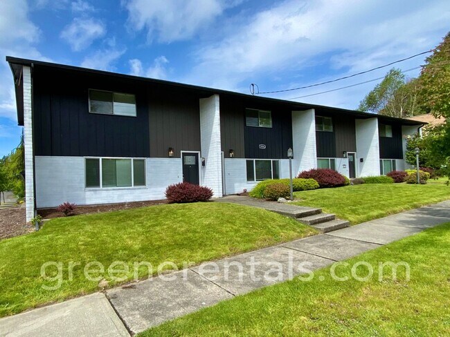 Building Photo - 5th Avenue Apartments