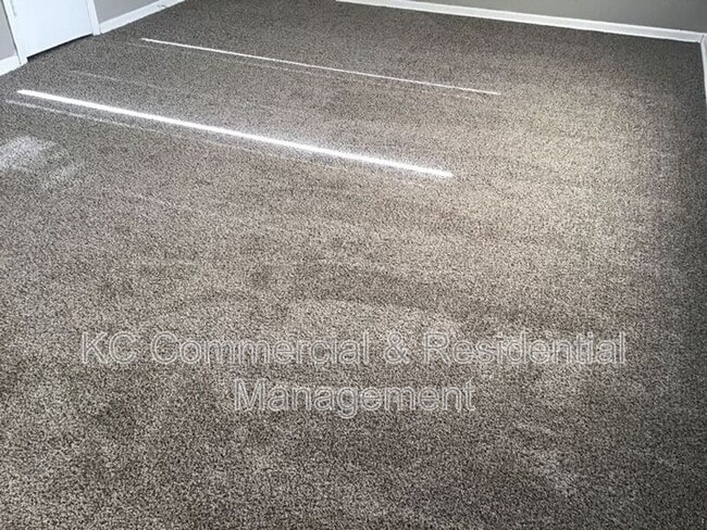 Foto del edificio - 208 W Meadow St