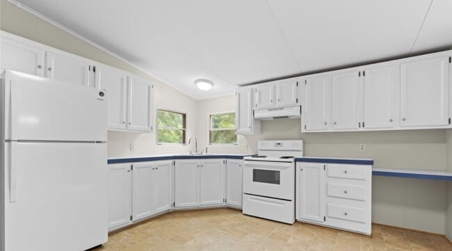 Building Photo - 1773 Baldwin Ln