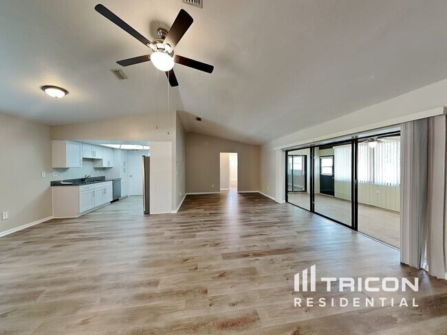 Building Photo - 435 Manor Boulevard Palm Harbor FL