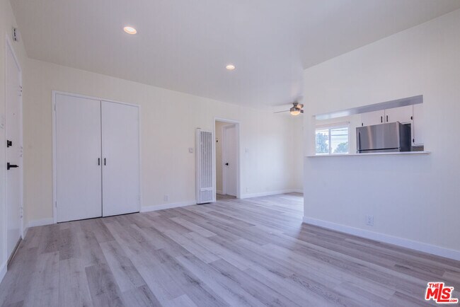 Building Photo - 2107 Pullman Ln