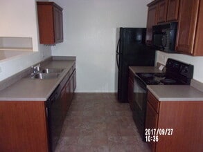 Building Photo - 4631 S Swadley Ct