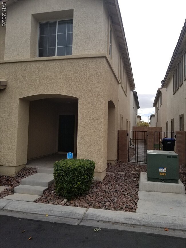 Foto del edificio - 1023 Sunny Acres Ave