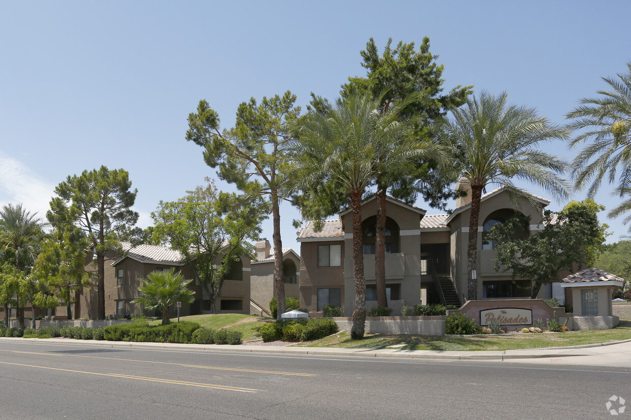 Apartments Near Pv Mall