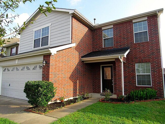 Building Photo - 29222 Legends Green Dr