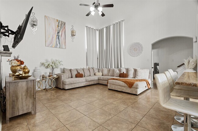Foto del edificio - 5443 Espuela Ln