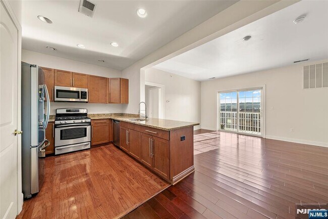 Foto del edificio - 2404 Windsor Park Ct