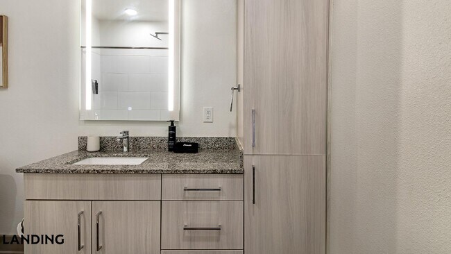 Building Photo - 1040 Jamison Lp