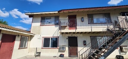 Building Photo - 1114 I St