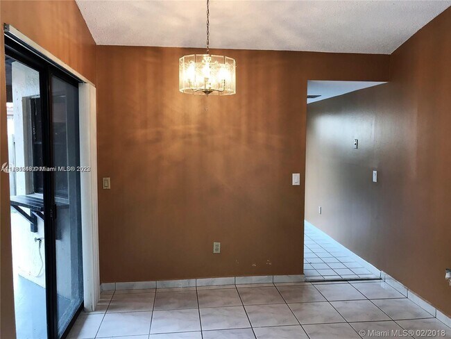 Building Photo - 15065 SW 49th Ln