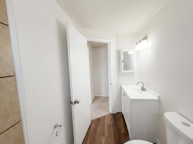 Foto del edificio - 3859 Briggs Rd