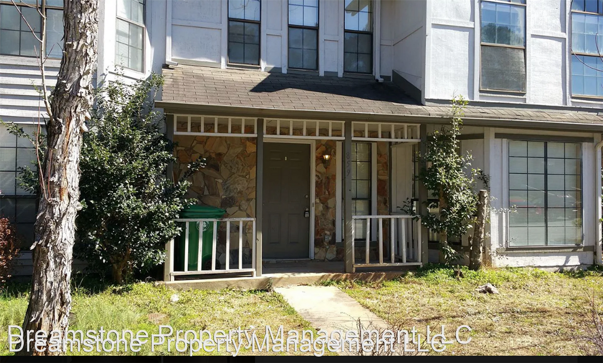 Primary Photo - 3 br, 2.5 bath House - 859 heritage Oaks D...