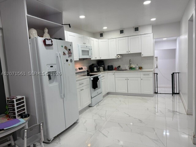 Foto del edificio - 846 W 32nd St