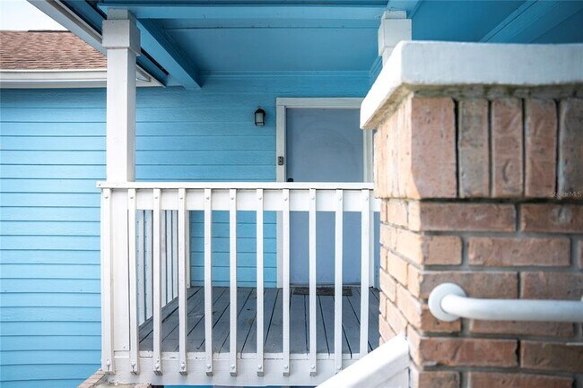 Foto del edificio - 2749 N Poinciana Blvd