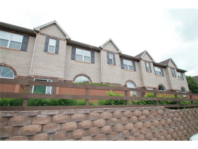 Building Photo - 6439 Regency Ln