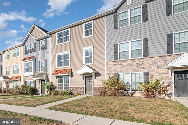 Foto del edificio - 4440 Wild Orchid Ln