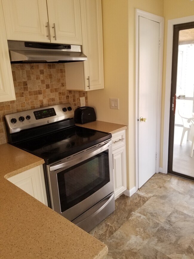 102 Granite Dr, Hawley, PA 18428 House Rental in Hawley, PA