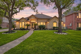 Building Photo - 17526 Golden Glade Ln