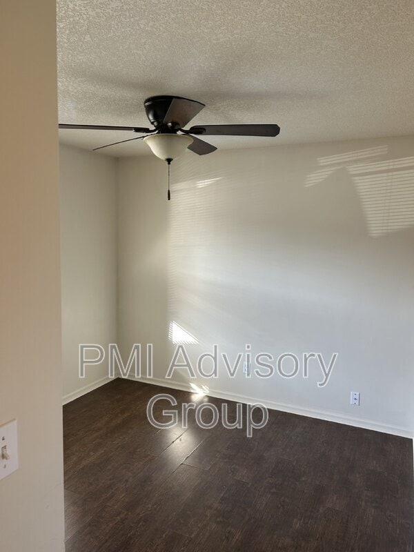 Building Photo - 2700 SE Taurus Ct