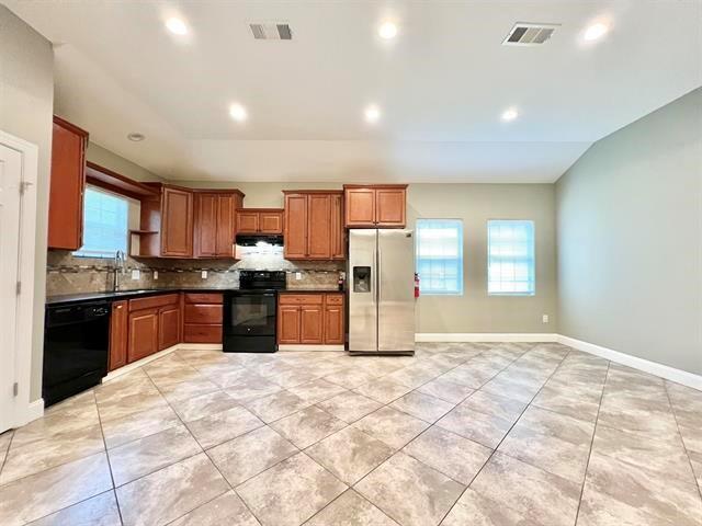 Foto del edificio - 2731 Amber Ave