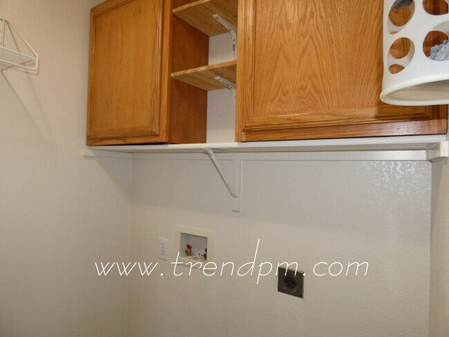 Building Photo - 3327 Clydesdale Drive, Denton TX 76210