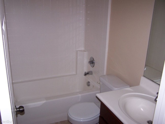 Building Photo - 4 br, 3 bath House - 2867 Echo Springs Dr.