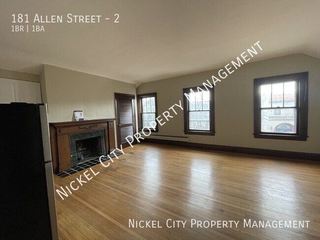 Foto del edificio - 181 Allen St