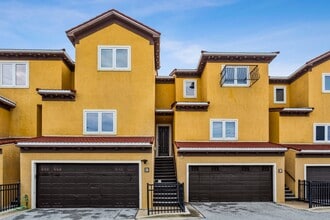 Building Photo - 1500 Via De Luna Dr