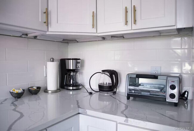 Foto del edificio - 1512 Nostrand Ave