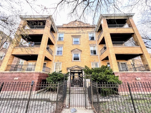 Building Photo - 4656 N Central Park Ave