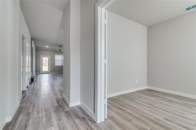 Building Photo - 6204 Tawakoni Ln