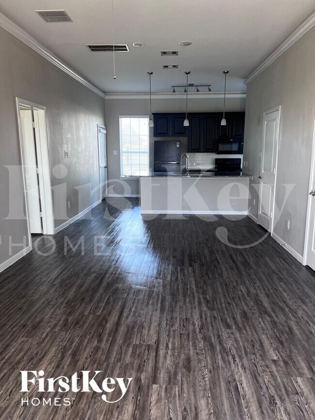 Foto del edificio - 6434 Upper Leaf Ct