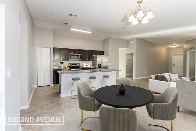 Foto del edificio - 594 Topeka Rd SW