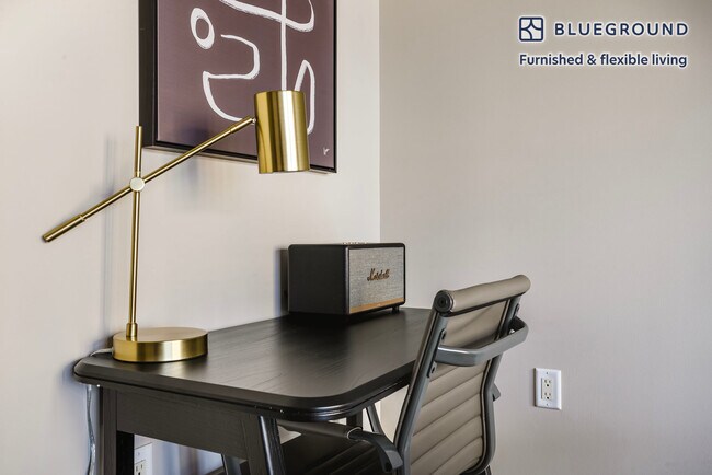 Foto del edificio - 443 New York Ave NW