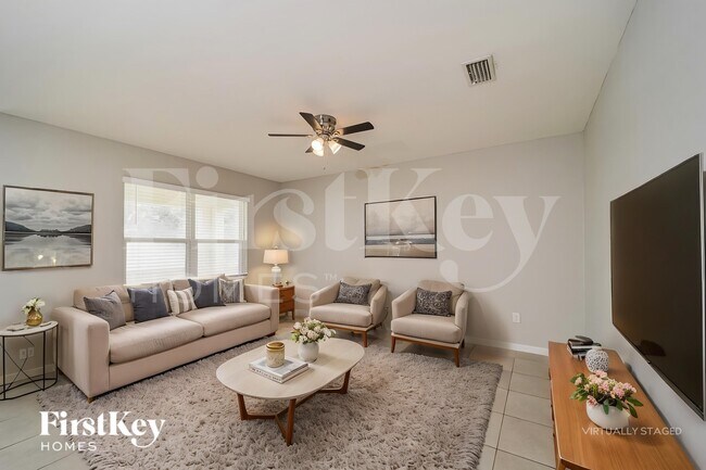 Foto del edificio - 1622 SW 27th St