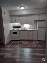 Building Photo - 1236 Green Valley Dr