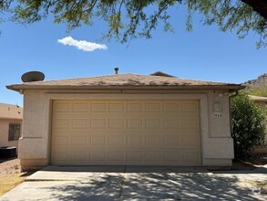 Building Photo - 3065 W Mermaid Ct