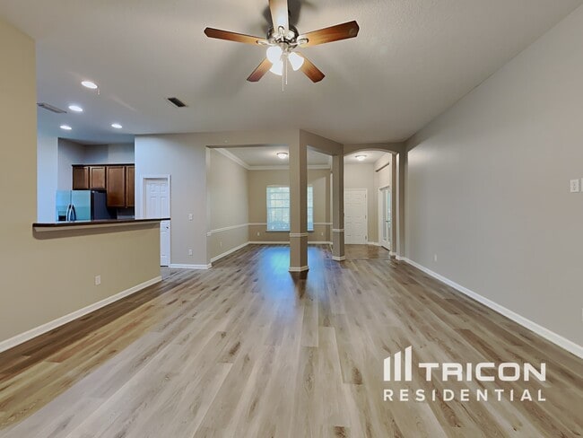 Building Photo - 4347 Song Sparrow Dr