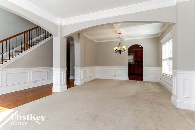 Building Photo - 560 Pittman Mill Ct
