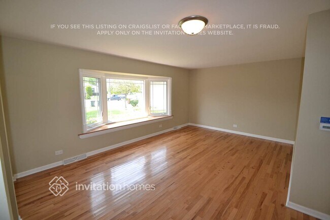 Foto del edificio - 6516 157th St