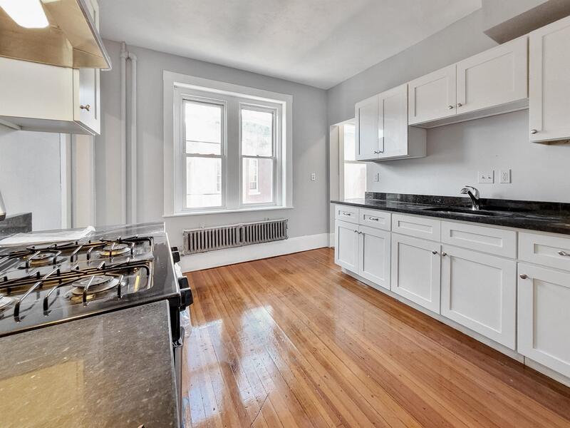 Foto principal - 43 Mount Pleasant Avenue - 3