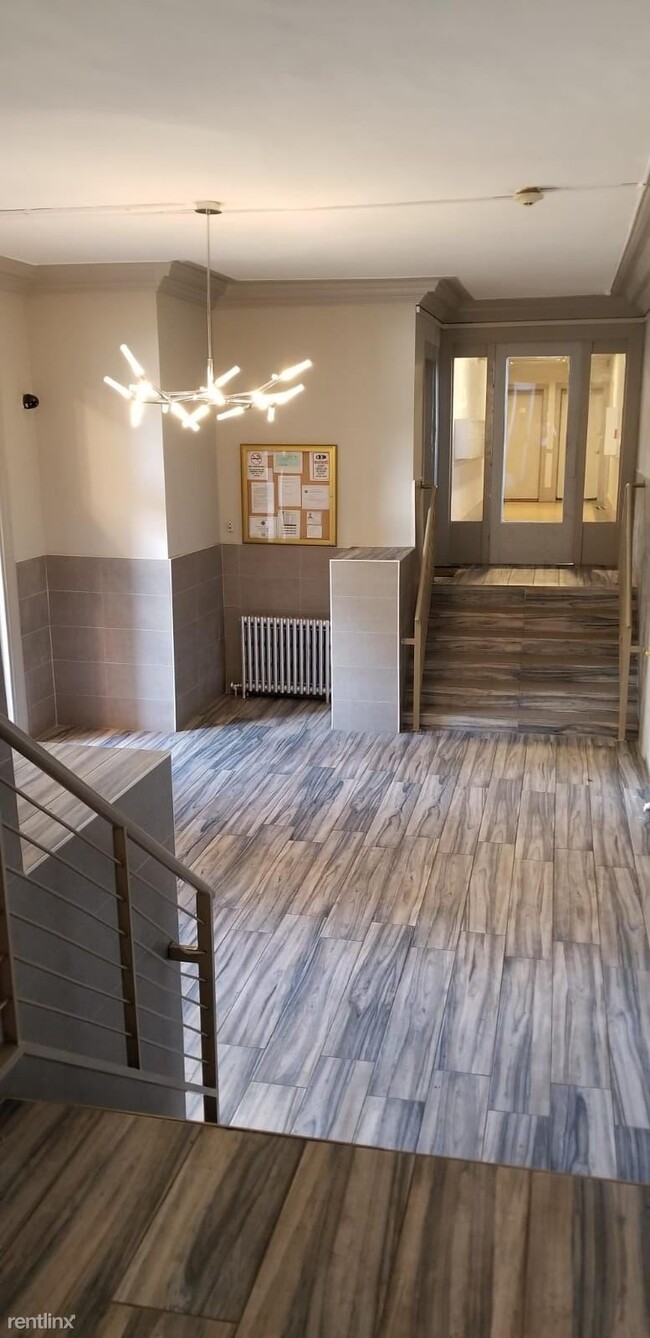 Foto del edificio - 1 br, 1 bath  - 148 S Munn Ave