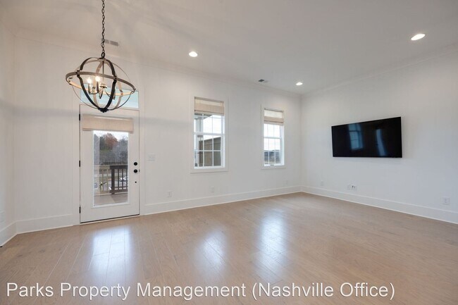 Building Photo - 3 br, 2.5 bath House - 2228 Winthrop Way