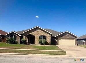Building Photo - 1509 Excel Dr
