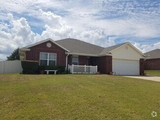 Building Photo - 1213 Cambridge Dr