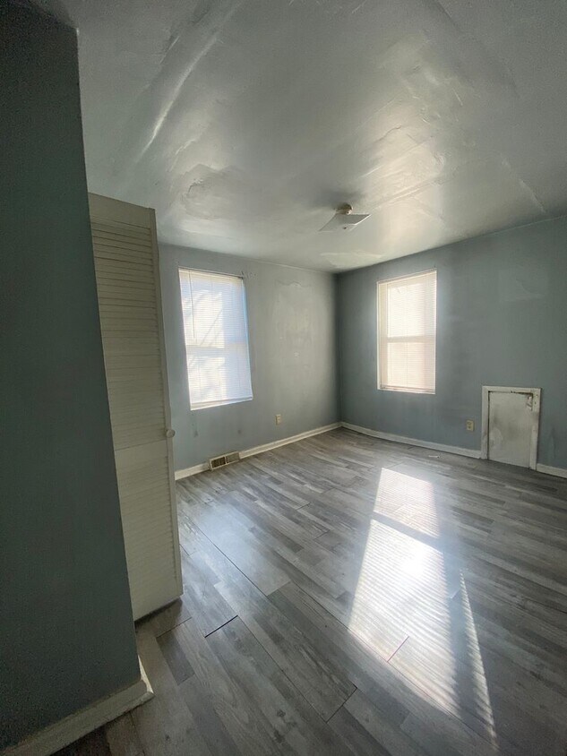 Foto del edificio - 11 Patton Ave NE