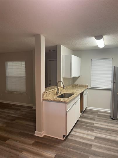 Building Photo - 403 S Thomas Rd