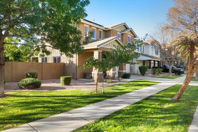 Foto del edificio - 3437 E Mesquite St