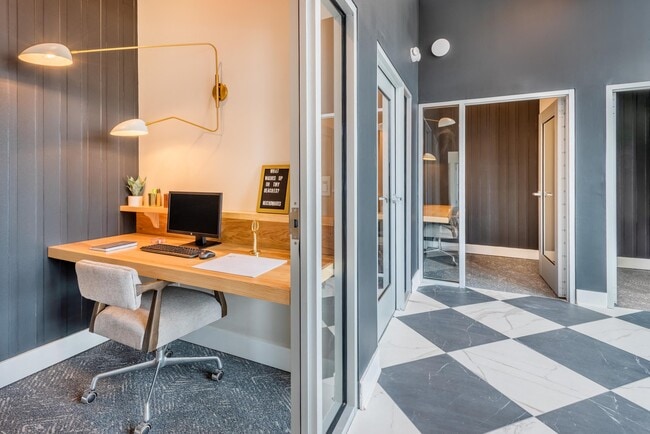 Building Photo - The Isley at Windsor Hill